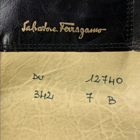 Salvadore Ferragamo Leather Vintage Boot Black - Picture 8 of 8